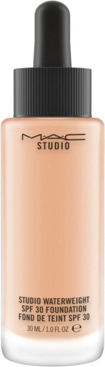 MAC Cosmetics Studio Waterweight Foundation SPF 30 NW18 30 ml