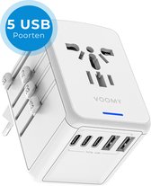 Voomy Universele Wereldstekker - 170+ landen - 3 USB-C & 2 USB-A Poorten - Reisstekker Wereld: Amerika (USA), Engeland (UK), Australië, Zuid Amerika, Afrika, Italië, Thailand - Wit