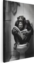 Artaza Canvas Schilderij Chimpansee Zittend op een Toilet een Krant Lezend - 60x90 - Muurdecoratie - Foto Op Canvas - Canvas Print
