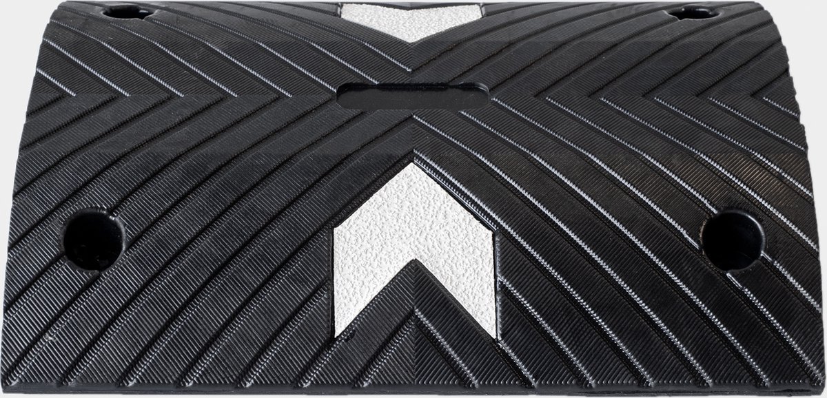 Verkeersdrempel 7,5 cm hoog, 3,5 meter