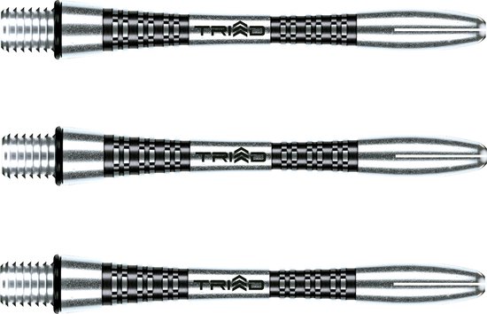 Trois pointes de fléchettes argentées avec détails de préhension noirs et logo argenté 'TRIAD'.