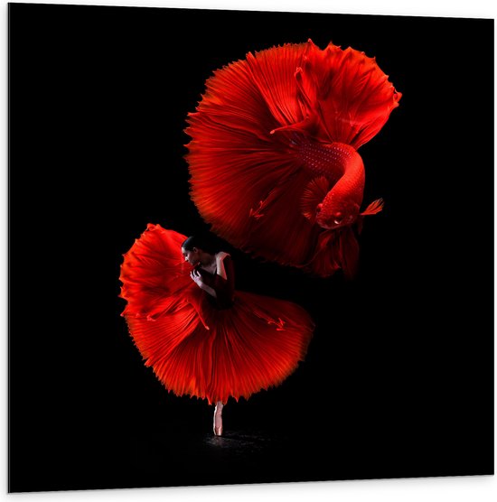 WallClassics - Dibond - Danser met Rode Jurk en Vis - 100x100 cm Foto op Aluminium (Wanddecoratie van metaal)