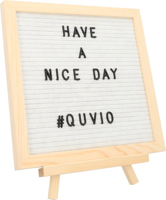 QUVIO Letterbord - Inclusief letters - Woondecoratie - Woonaccessoires - Decoratieve accessoires - Hout en vilt - Wit - Met standaard - Met lijst - 16 x 25,5 x 25,5 cm