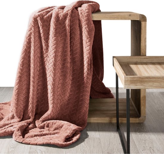 Oneiro's Luxe Plaid CINDY rose - 150 x 200 cm - séjour - intérieur - chambre - couverture - cosy - polaire - couvre-lit