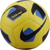 Nike NK Park Team Ball DN3607-765, Unisex, Geel, Bal naar voetbal, maat: 4