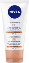 NIVEA Essentials - Dagcrème - BB Cream Medium SPF 15 - 50 ml
