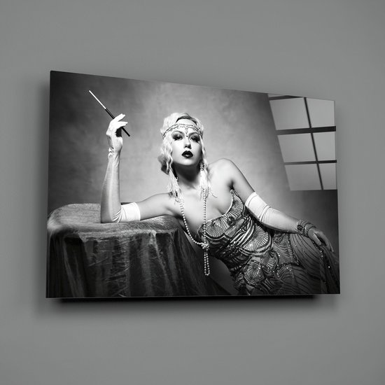 Insigne | Glasschilderij | Smoking Lady | 110x70CM  Gehard glas| Wanddecoratie | Modern | Art  |