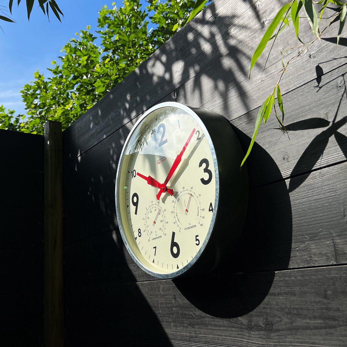 Navaris grande horloge outdoor étanche - Klok et thermomètre pour le jardin  - Horloge