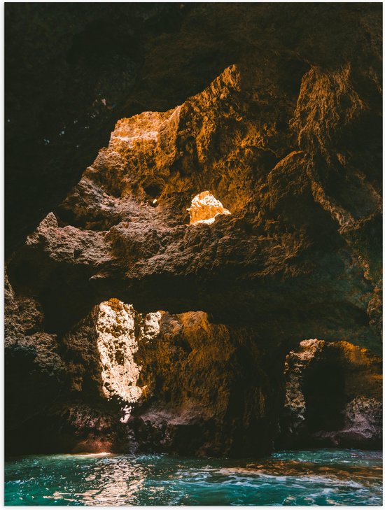 WallClassics - Poster (Matte) - Grotte avec la lumière du soleil d'en haut - 75x100 cm Photo sur papier affiche avec un aspect mat