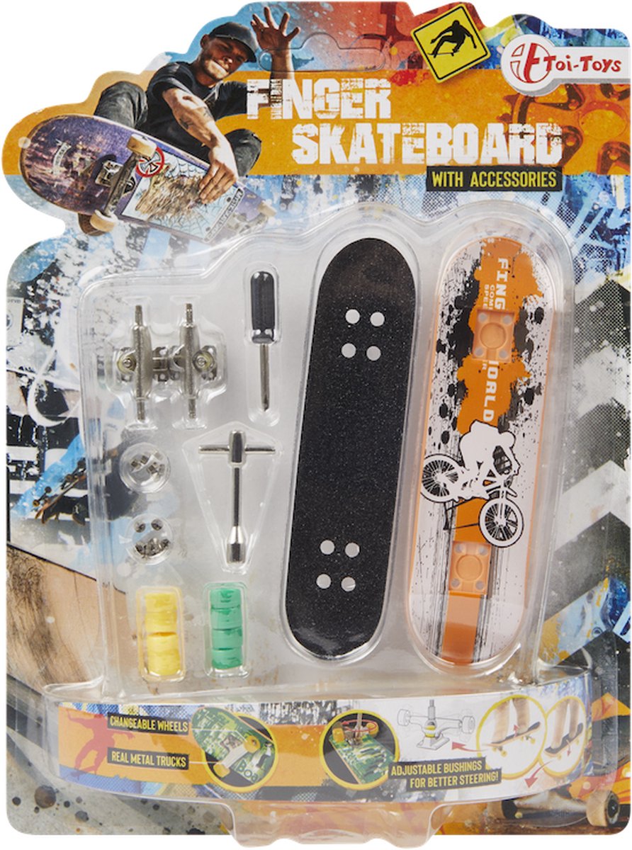 Finger skateboard