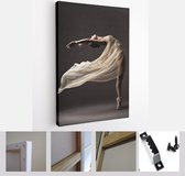 Ballerina dansen met zijde stof, moderne balletdanser in fladderende wuivende doek, Pointe-schoenen, grijze achtergrond - moderne kunst Canvas - verticaal - 1816471253 - 150*110 Vertical