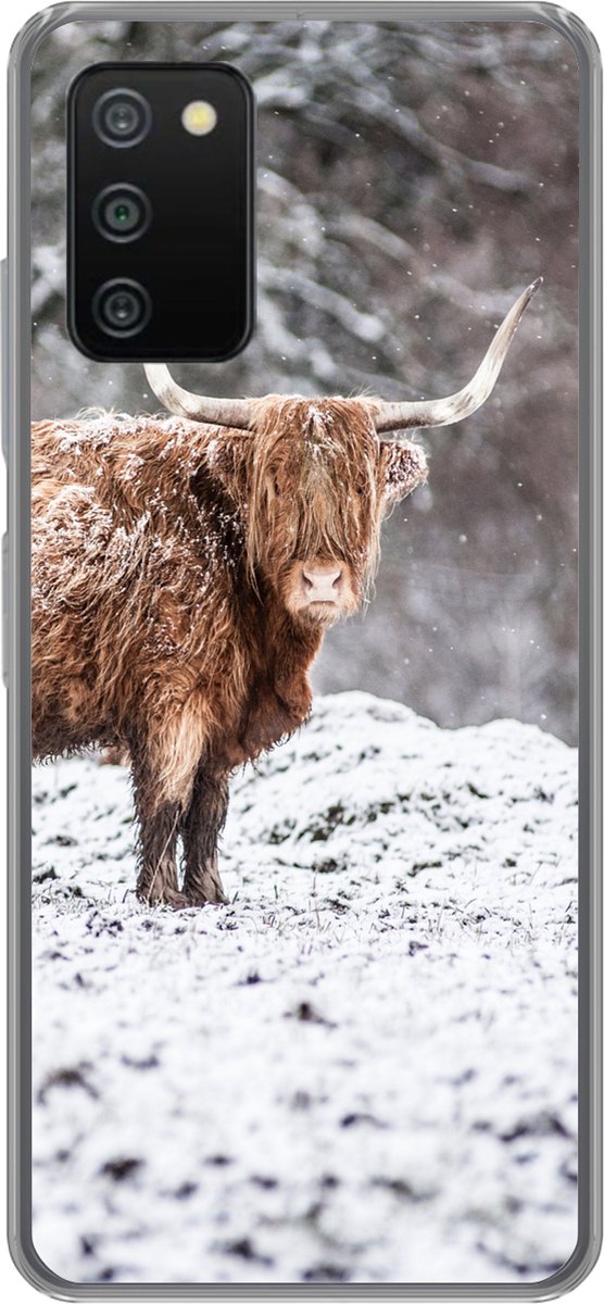 Telefoonhoesje Geschikt voor Samsung Galaxy A03s hoesje - Schotse Hooglander - Boom - Sneeuw - Siliconen Telefoonhoesje Telefoonhoesje