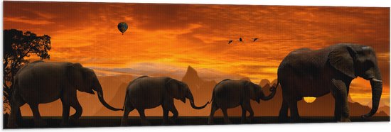 WallClassics - Vlag - Olifanten Stoet bij Zonsondergang - 150x50 cm Foto op Polyester Vlag