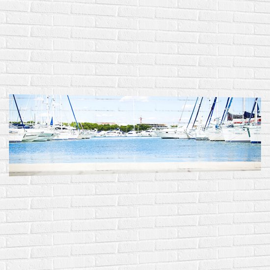 WallClassics - Muursticker - In de Haven - 150x50 cm Foto op Muursticker