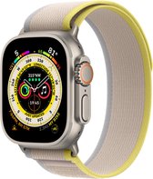 Smartwatchbandje Trail By Ossora - Geel/beige - Geschikt voor Apple Watch bandje 42 / 44 / 45 / Ultra / 49mm - nylon bandje - Apple Watch Ultra Trail