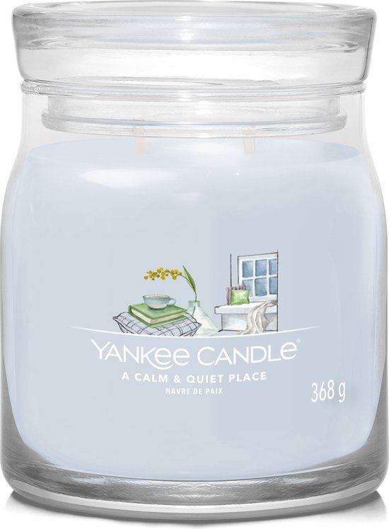 Yankee Candle A Calm & Quiet Place Signature Medium Jar