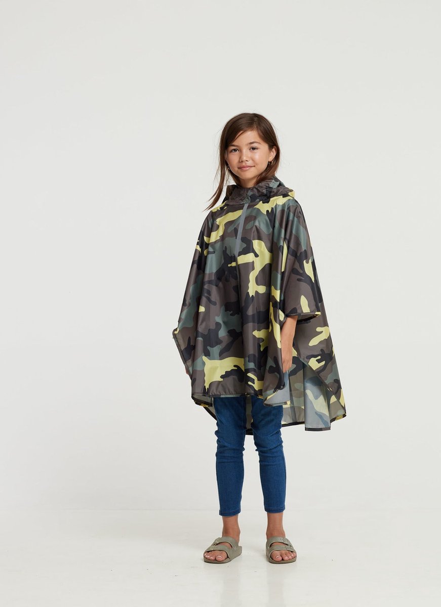 365-Dry Duurzame Kinder Regen Poncho, 6-9 jaar, Groen Camouflage ‘The Universal Soldier'