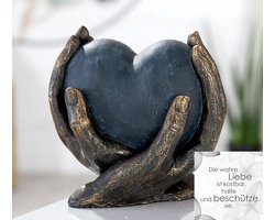 Gilde Handwerk - Sculptuur - Hart in handen - Polyresin