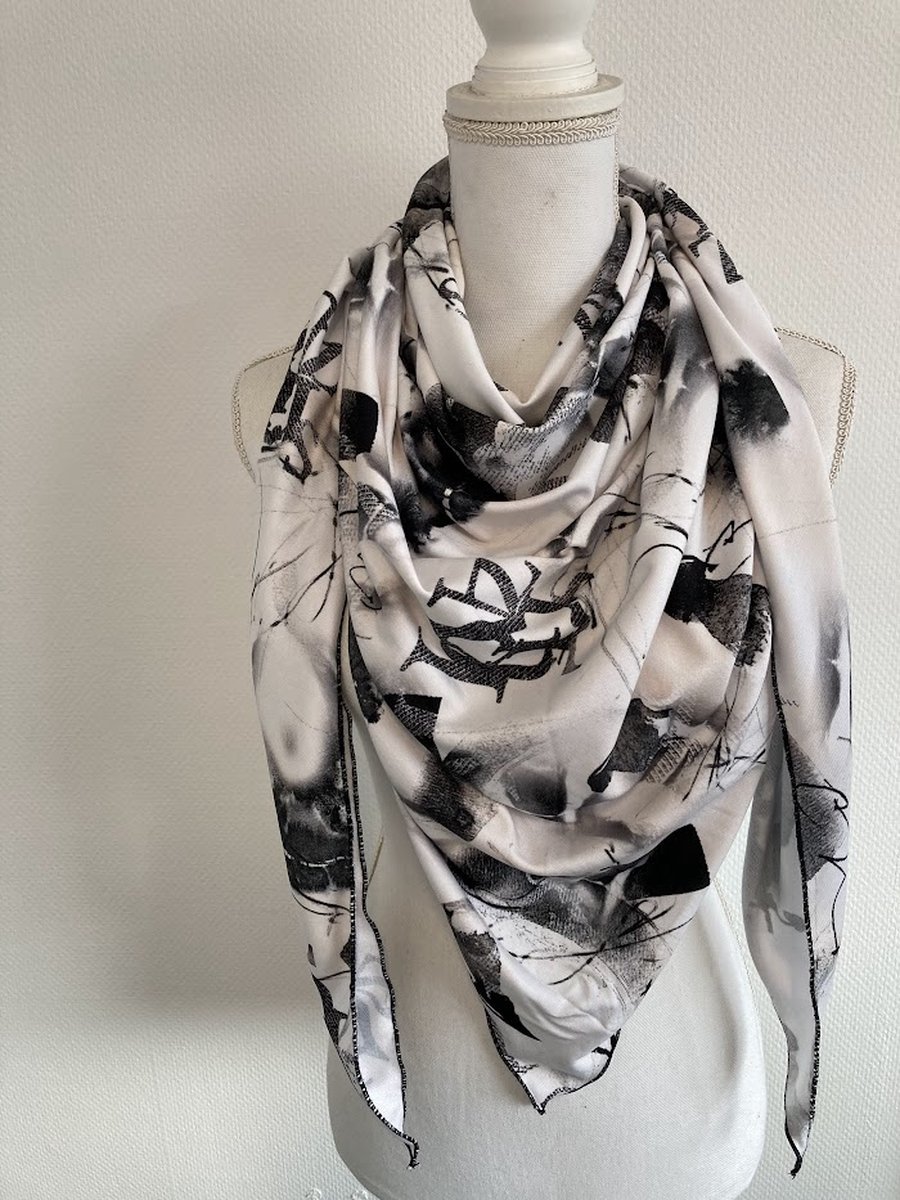 Driehoek sjaal Frensch Terry Wit Zwart 190 cm x 92 cm