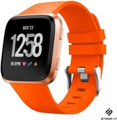Siliconen Smartwatch bandje - Geschikt voor Fitbit Versa / Versa 2 silicone band - oranje - Strap-it Horlogeband / Polsband / Armband - Maat: Maat S