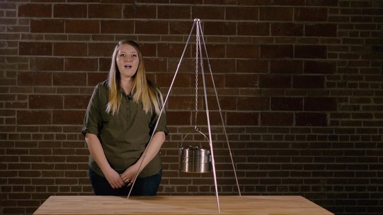 Solo Stove Trépied | Accessoire De Camping, Parfait Pour Les Réchauds Portables Titan Et Campfire, Randonnée, équipement De Survie, Aluminium, Hauteur Maximale Du Produit Assemblé : 109 Cm, 538 G