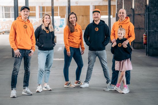 zwarte hoodie met print dames