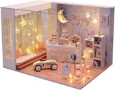 Miniatuurhuisje - bouwpakket - Miniature scene - verjaardag scene - woonkamer- incl. showcase