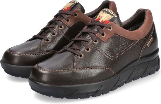 Il brand che rende le scarpe stringate comode come sneakers