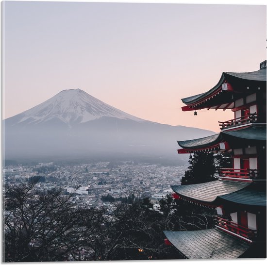 WallClassics - Acrylglas - Chureito Pagoda - Japan - 50x50 cm Foto op Acrylglas (Wanddecoratie op Acrylaat)