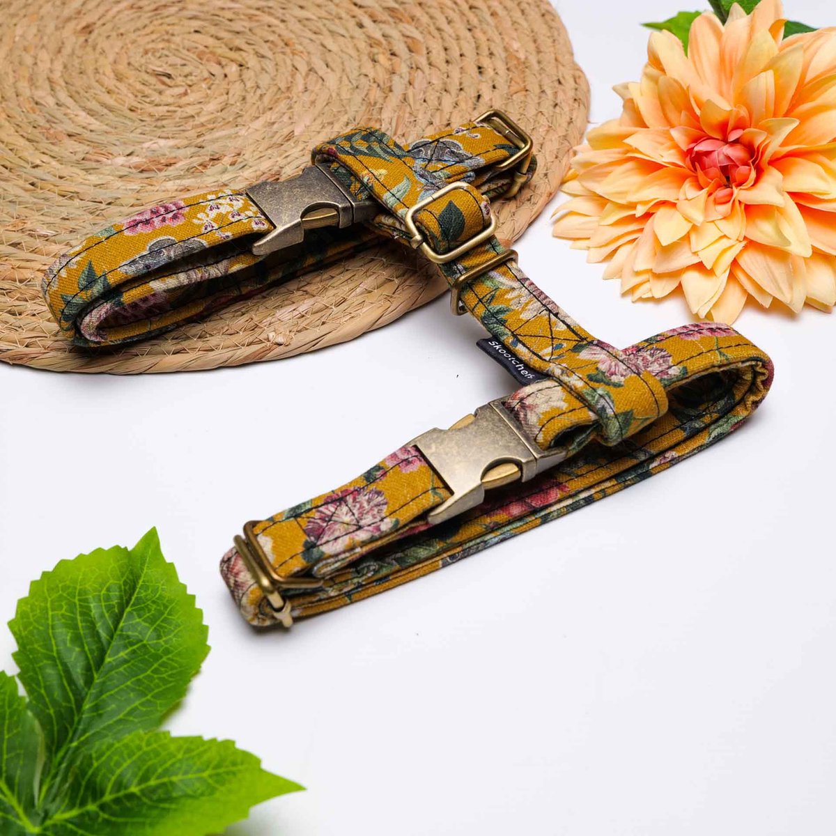 Honden tuigjes Snake Flowers maat L