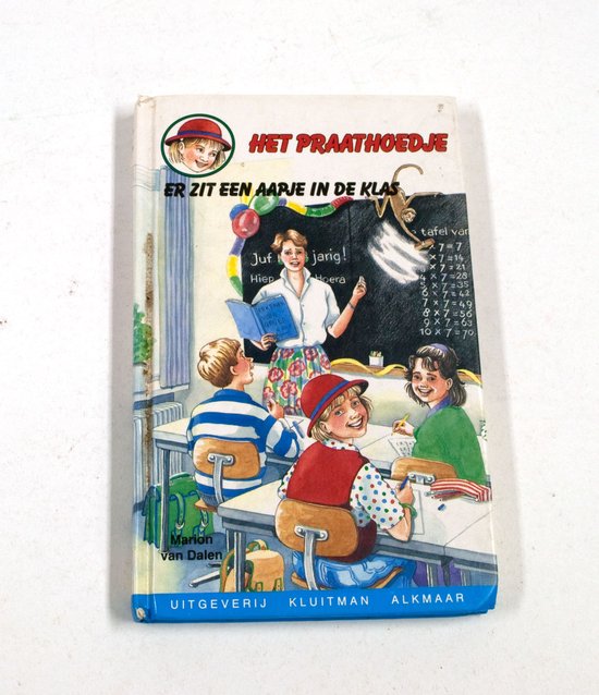 9789020616323 - Het praathoedje - Er zit een aapje in de klas
