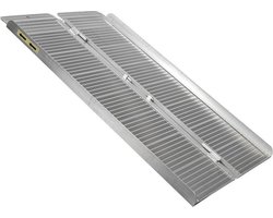 Top 10 rolstoel- en rollatoraccessoires 2026: Datona opvouwbare oprijplaat 120 cm