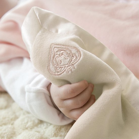 Prince Lionheart Silkies - Comforter - Zacht Plush & Satin Trim - Tactile Stimulatie - Net Geboren, Baby & Kleuter - Wasbaar - Créme van Prince Lionheart — afbeelding 4