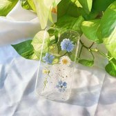 Casies Apple iPhone 12 / 12 Pro (6.1") gedroogde bloemen hoesje - Dried flower case - Soft case TPU droogbloemen - transparant