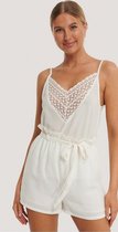 Kim Feenstra x NA-KD Lace Front Singlet - 34