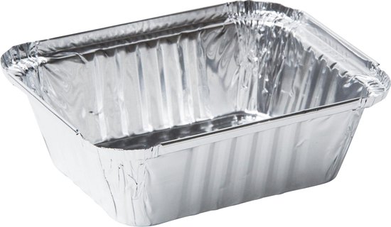 Récipient rectangulaire argenté en aluminium avec des côtés côtelés.