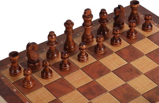 Thumbnail van een extra afbeelding van het spel 3 in 1 Schaakset, Dambord en Backgammon – Schaakspel inclusief schaakstukken en stenen - Opklapbaar Schaakbord - Schaken - Dammen - 39 x 39 cm