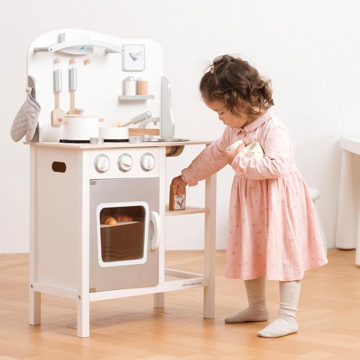 New Classic Toys® Houten Kinderkeuken Wit - Inclusief Accessoires - Aanrechthoogte is 55 centimeter — afbeelding 6