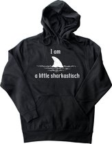 Hooded Sweater - met capuchon - Casual Hoodie - Fun Tekst - Lifestyle Hoody - Workout Sweater - Chill Sweater - Mood - I Am A Little Sharkastisch - Zwart - Maat XXL