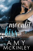 Moonlit Destination Series - Moonlit Kiss (A Venice Romance)