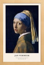 JUNIQE - Poster met houten lijst Jan Vermeer van Delft - Girl with a