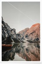 JUNIQE - Poster Spiegelbeeld in het water -13x18 /Bruin & Grijs