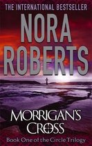 Boek 'Morrigan's Cross' van Nora Roberts, met een paarse, rotsachtige kustlijn en een kruis bij zonsondergang.