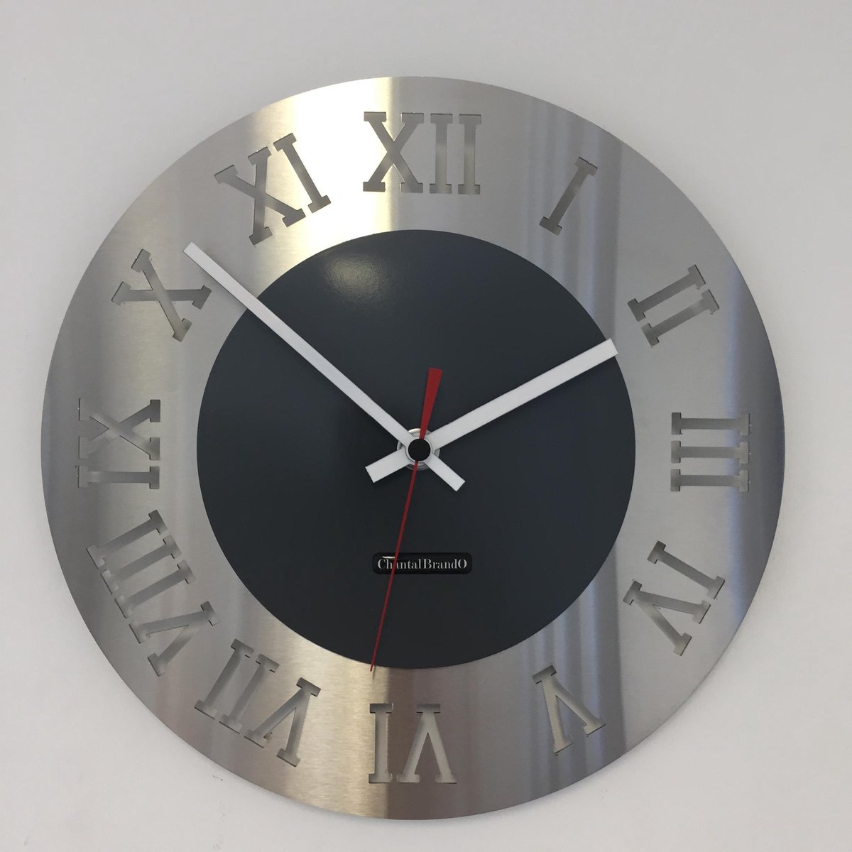 Wandklok ROMA GRIGIO-ROSSO MODERN DESIGN