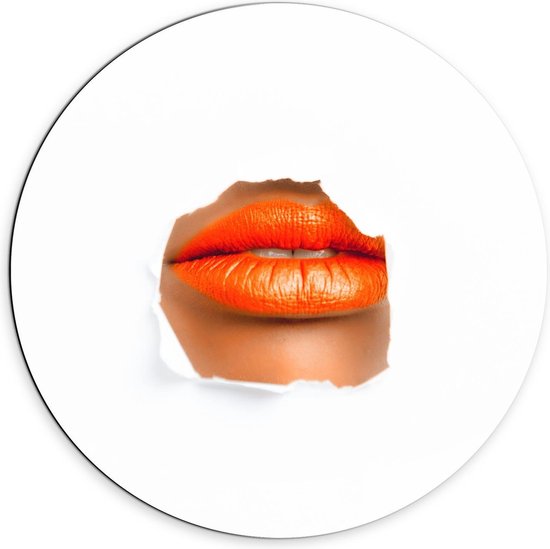 Dibond Wandcirkel - Fel Oranje Lippen door Muur - 70x70cm Foto op Aluminium Wandcirkel (met ophangsysteem)