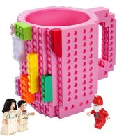 Build on Brick Mug - Donker Roze- 350 ml - bouw je eigen mok met bouwsteentjes - BPA vrije drinkbeker cadeau voor kinderen of volwassenen - koffie thee limonade of andere dranken -