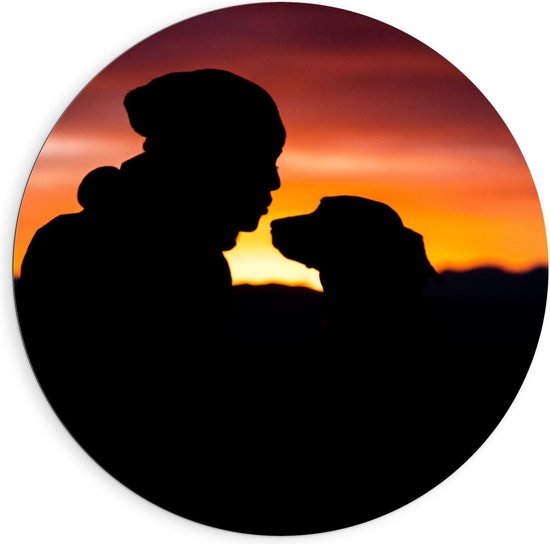 Dibond Wandcirkel - Silhouet van Personen met Hond - 90x90cm Foto op Aluminium Wandcirkel (met ophangsysteem)