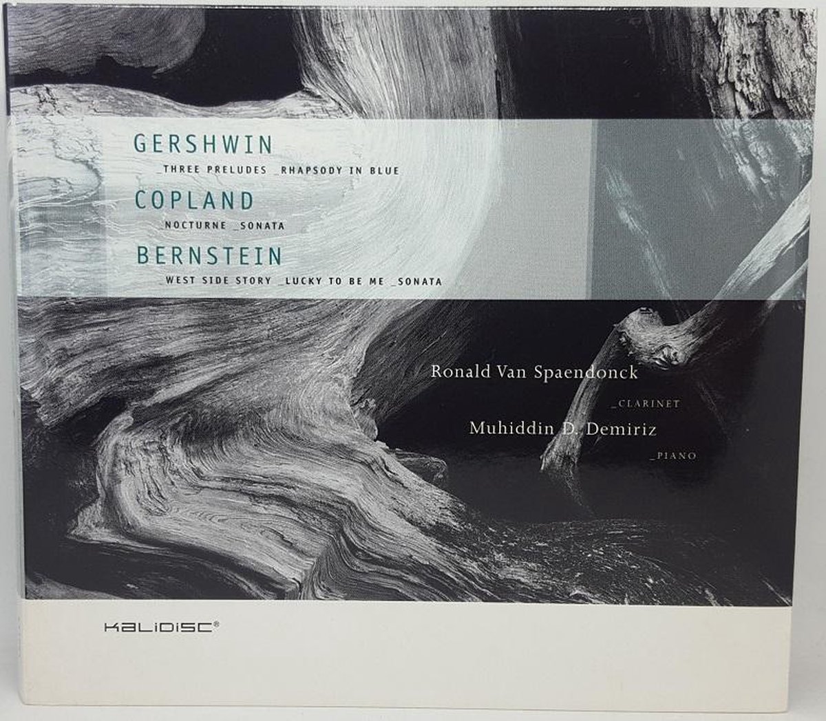 Plays Gershwin/Copland/ Bernstein