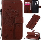 Voor Motorola Moto G8 Power Tree & Cat ReliÃ«fpatroon Horizontale Flip Leren Case met Houder & Kaartsleuven & Portemonnee & Lanyard (Koffie)
