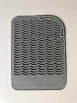 Hittemat - Hittebestendige mat - Siliconen mat - Mat voor krultang/stijltang/föhn - Anti-slip - Kappers benodigdheden - Oprolbare mat - Verkrijgbaar in 5 kleuren- Grijs